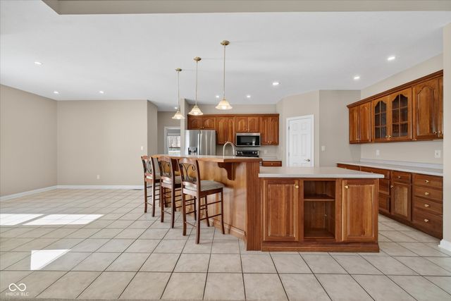 5268 Oakbrook Drive, Plainfield, IN 46168