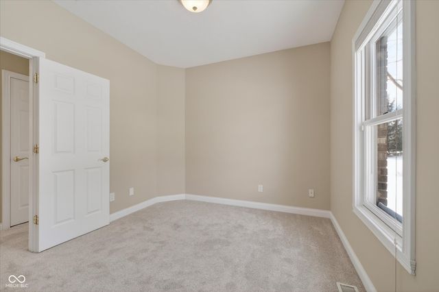 5268 Oakbrook Drive, Plainfield, IN 46168