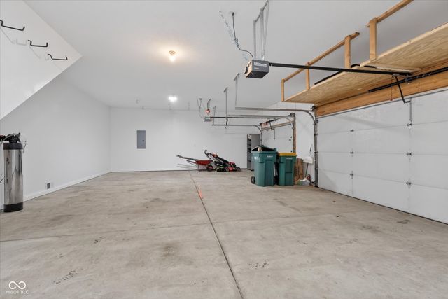 5268 Oakbrook Drive, Plainfield, IN 46168