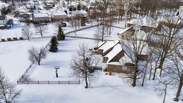 5268 Oakbrook Drive, Plainfield, IN 46168