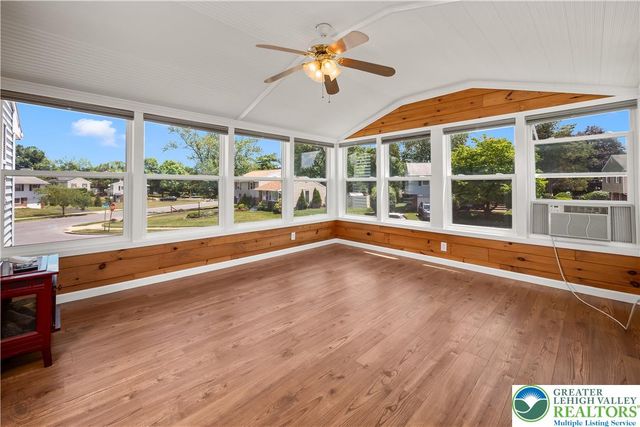 1835 Pinehurst Road, Bethlehem City, PA 18018