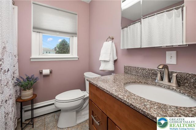 1835 Pinehurst Road, Bethlehem City, PA 18018