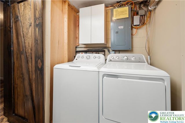 1835 Pinehurst Road, Bethlehem City, PA 18018