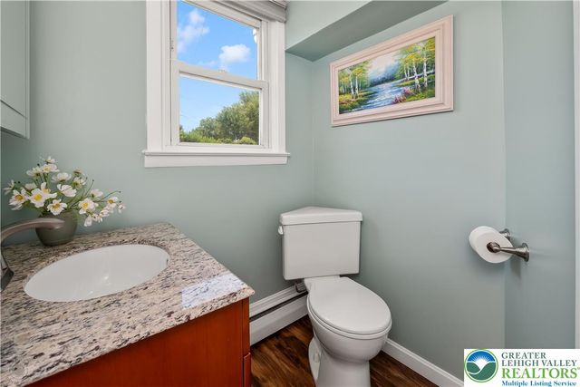 1835 Pinehurst Road, Bethlehem City, PA 18018