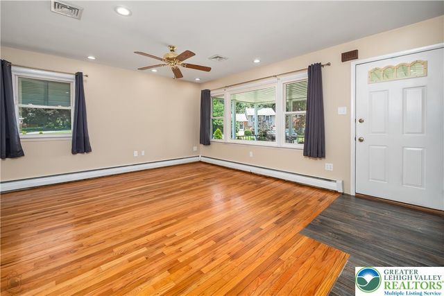 1835 Pinehurst Road, Bethlehem City, PA 18018