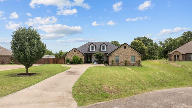 16020 Stonebriar Court, Lindale, TX 75771