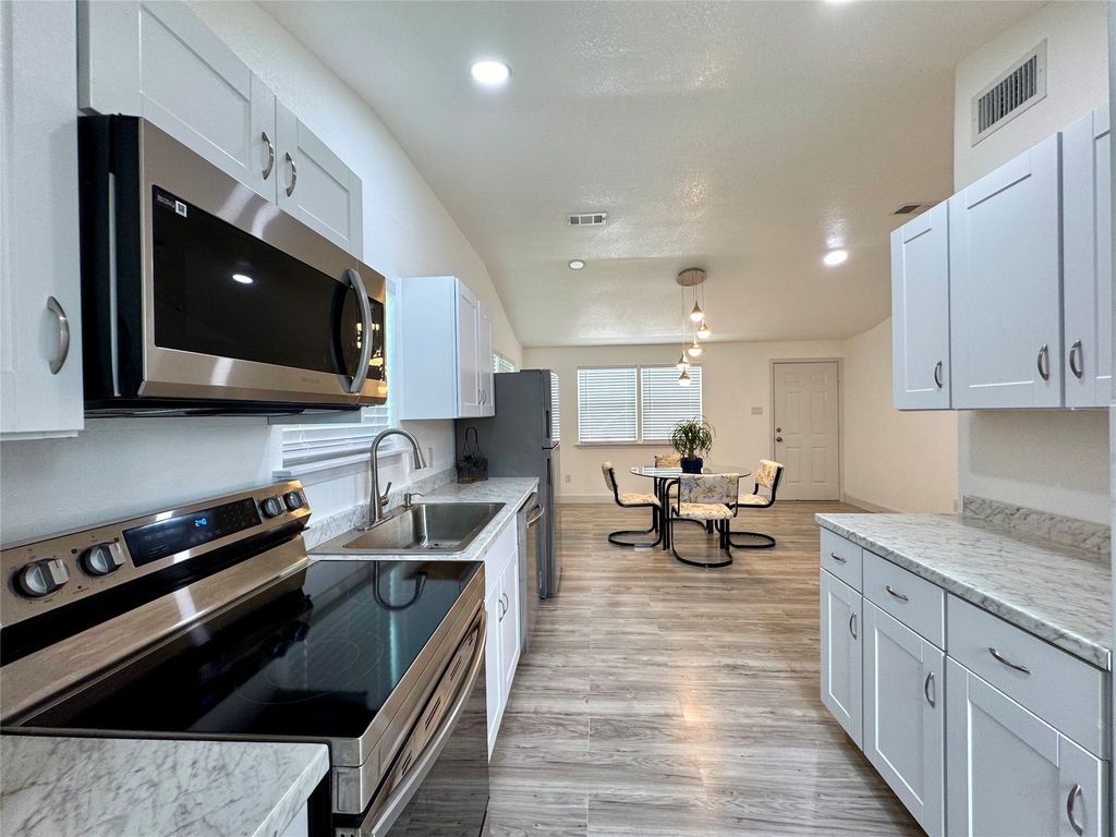 5777 County Road 927, Nevada, TX 75173