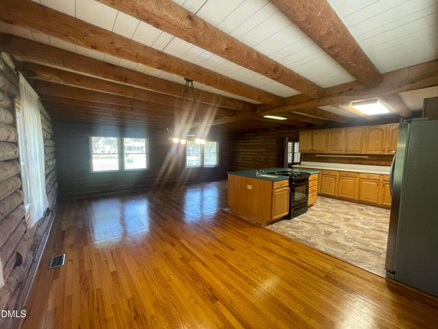 506 Bumpas Creek Access, Dunn, NC 28334