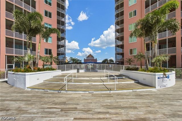 2743 1st ST 904, Fort Myers, FL 33916