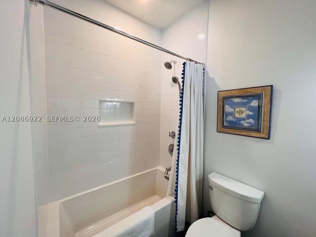 7840 SW 86th St 22, Miami, FL 33143