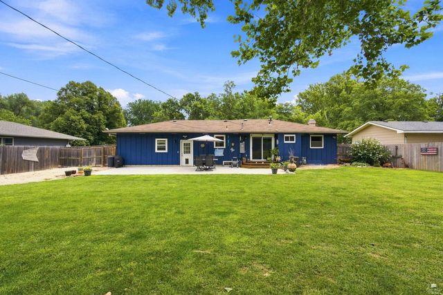 1925 Strong Avenue, Manhattan, KS 66502