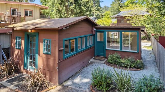 460 River Road, Felton, CA 95018