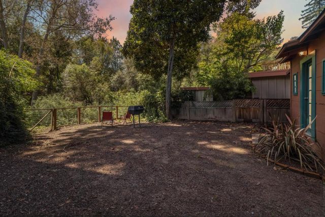 460 River Road, Felton, CA 95018