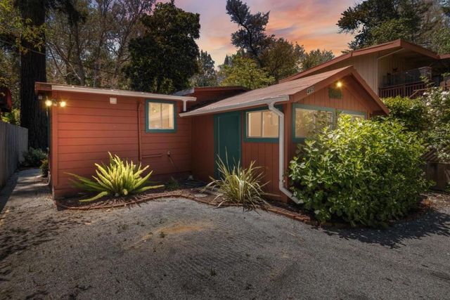 460 River Road, Felton, CA 95018