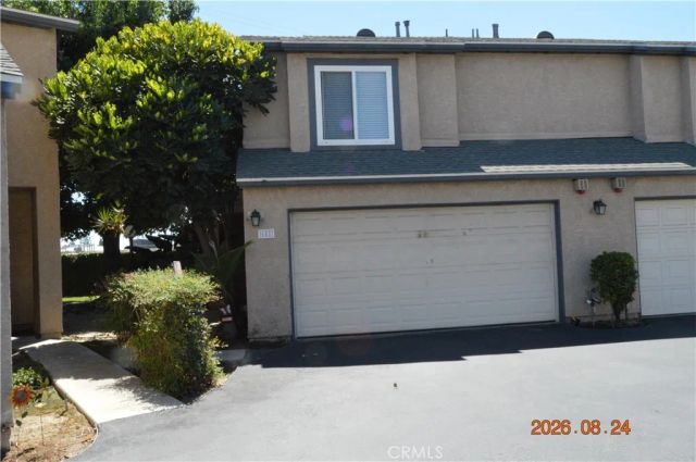 681 N Lark Ellen, Covina, CA 91722
