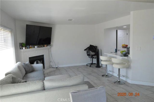 681 N Lark Ellen, Covina, CA 91722