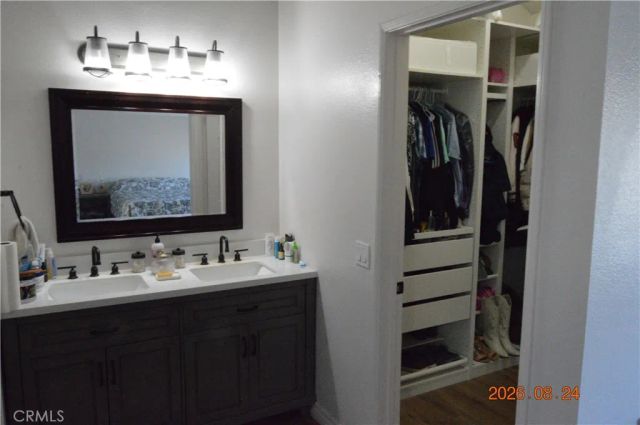 681 N Lark Ellen, Covina, CA 91722