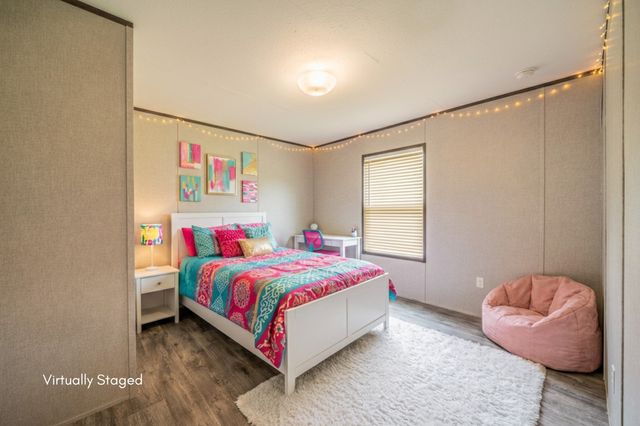 460 County Road 1260, Savoy, TX 75479