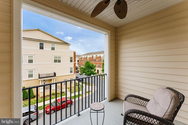 42590 HOLLYHOCK TER, Brambleton, VA 20148