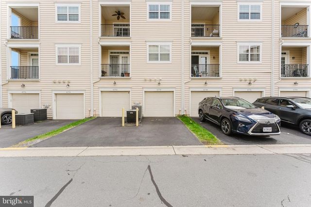 42590 HOLLYHOCK TER, Brambleton, VA 20148