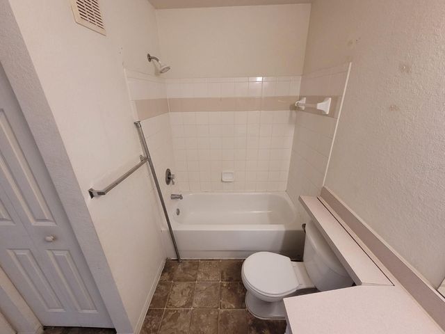 5914 WILLOW RIDGE DRIVE 101, Zephyrhills, FL 33541