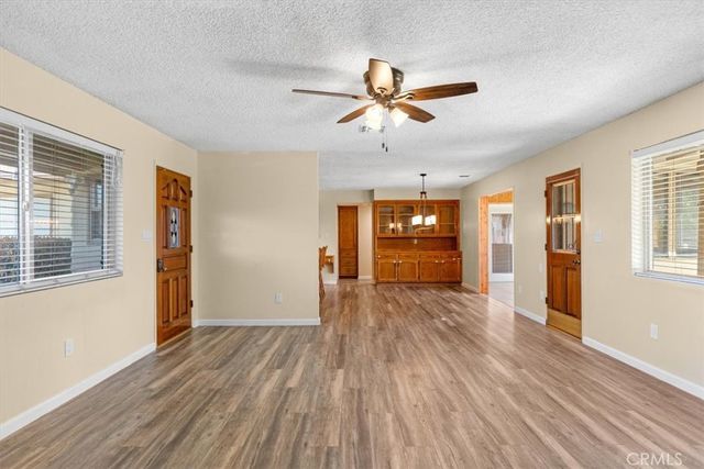 22020 Westwood, Tehachapi, CA 93561