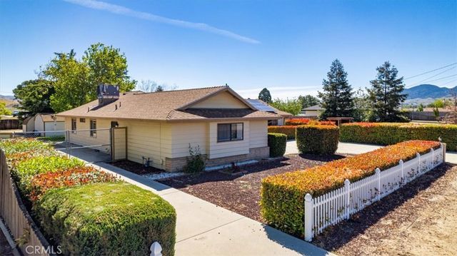 22020 Westwood, Tehachapi, CA 93561