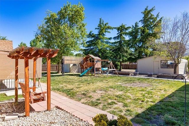 22020 Westwood, Tehachapi, CA 93561