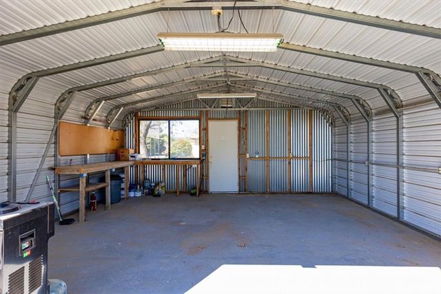 22020 Westwood, Tehachapi, CA 93561