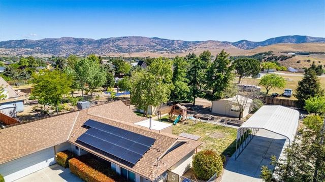22020 Westwood, Tehachapi, CA 93561