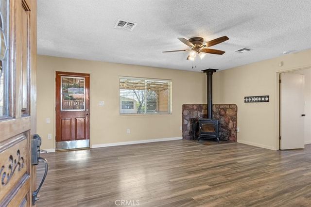 22020 Westwood, Tehachapi, CA 93561