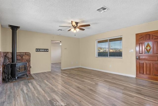 22020 Westwood, Tehachapi, CA 93561