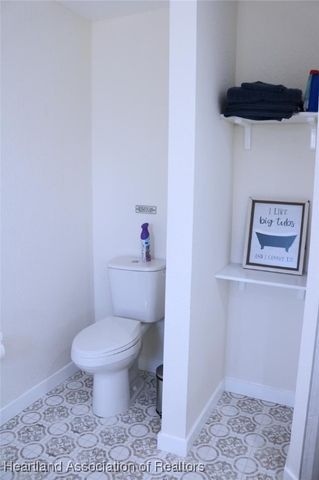 216 Grenada Street NE, Lake Placid, FL 33852