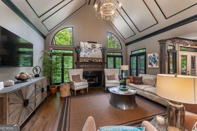 640 Goldpoint Trace, Woodstock, GA 30189