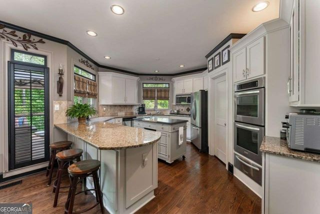 640 Goldpoint Trace, Woodstock, GA 30189