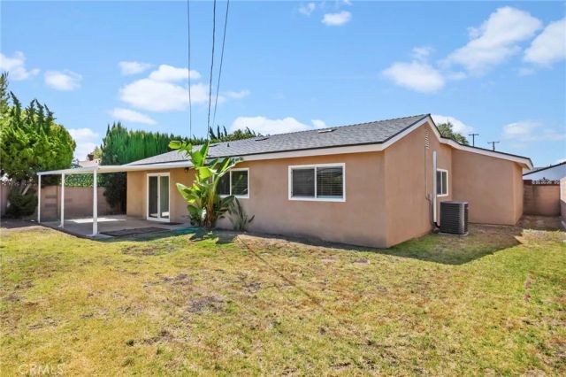 3619 W Myra Avenue, Anaheim, CA 92804