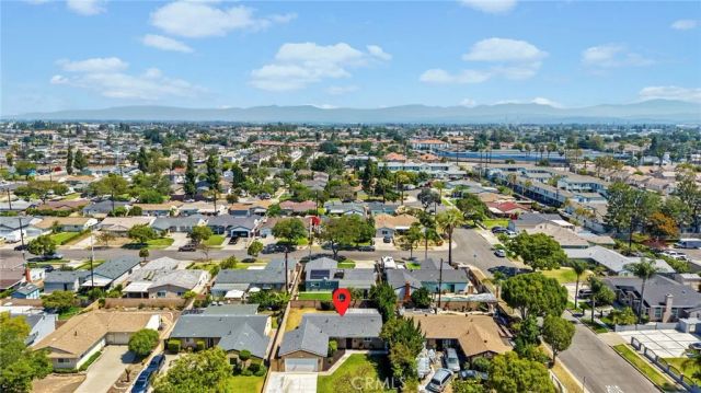 3619 W Myra Avenue, Anaheim, CA 92804
