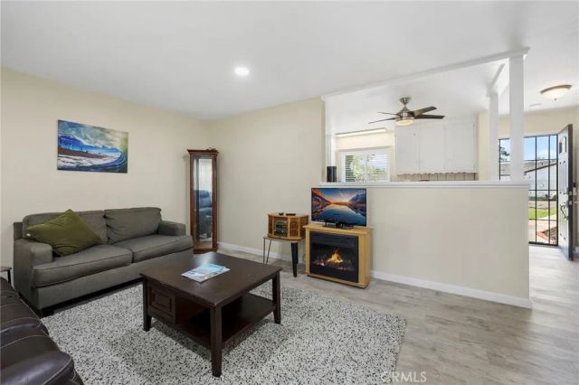 3619 W Myra Avenue, Anaheim, CA 92804