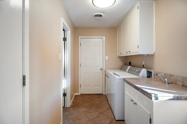 4 Glenwick Cove, Big Spring, TX 79720