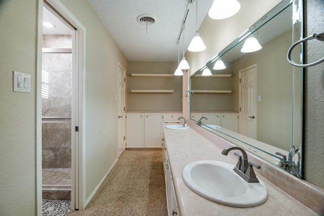 4 Glenwick Cove, Big Spring, TX 79720