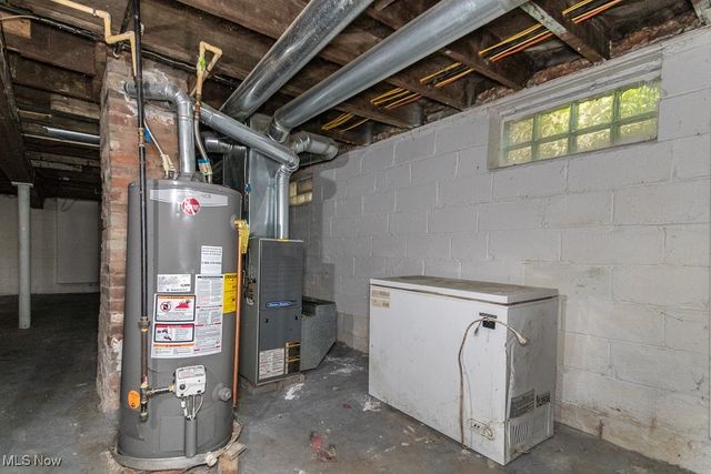 15114 Sunview Avenue, Cleveland, OH 44128