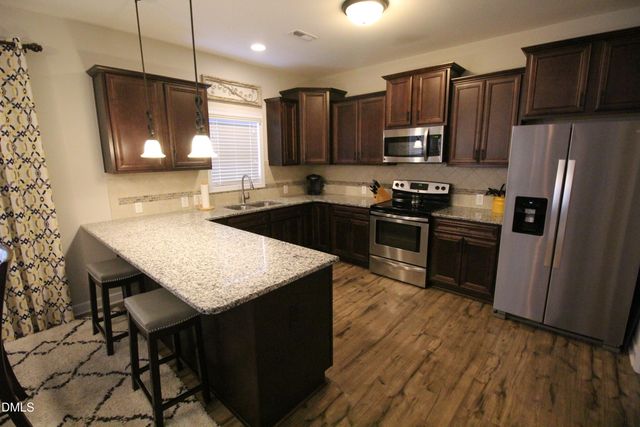 17 High Ridge Court, Willow Spring, NC 27592