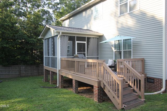 17 High Ridge Court, Willow Spring, NC 27592