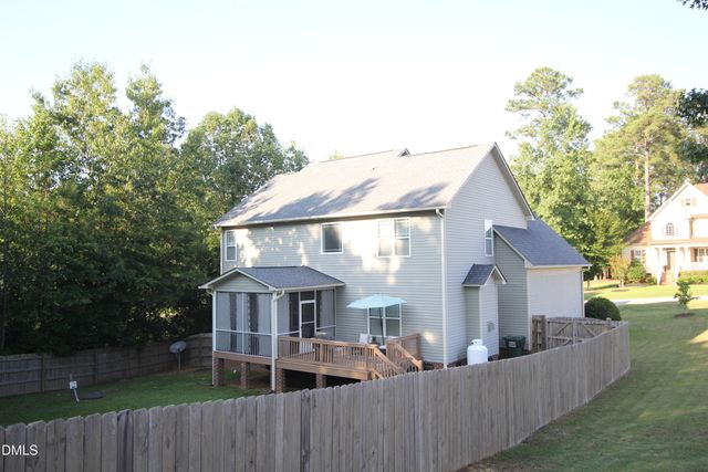 17 High Ridge Court, Willow Spring, NC 27592