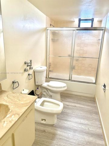 2500 Parkview Dr 1214, Hallandale Beach, FL 33009