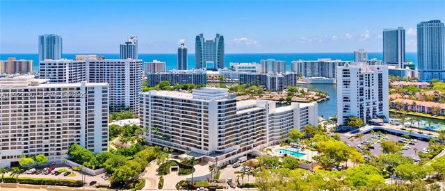 2500 Parkview Dr 1214, Hallandale Beach, FL 33009