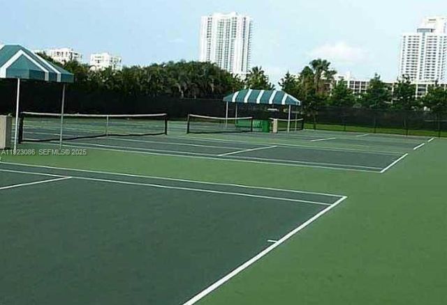 2500 Parkview Dr 1214, Hallandale Beach, FL 33009