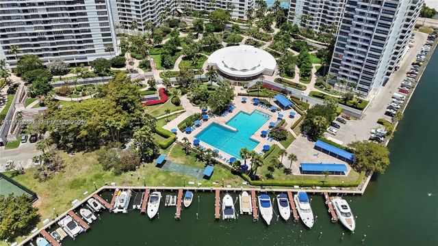 2500 Parkview Dr 1214, Hallandale Beach, FL 33009