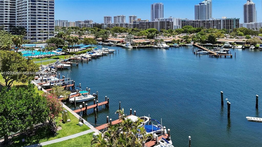 2500 Parkview Dr 1214, Hallandale Beach, FL 33009