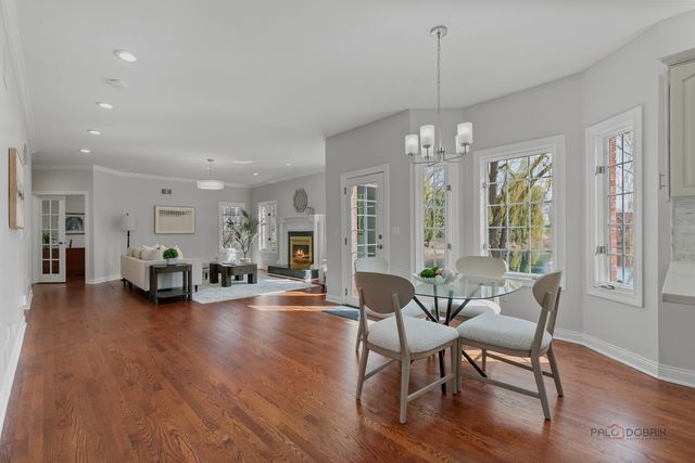 960 Danielson Court, Gurnee, IL 60031